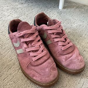 Pink Coolway Sneakers